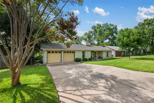 11201 Brushy Glen Dr, Austin, TX 78754 - Photo 1