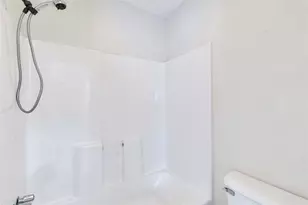 11900 Alpheus Ave, Austin, TX 78759 - Photo 14