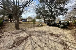 1710 Aspen St, San Marcos, TX 78666 - Photo 2