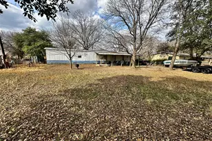 1710 Aspen St, San Marcos, TX 78666 - Photo 4