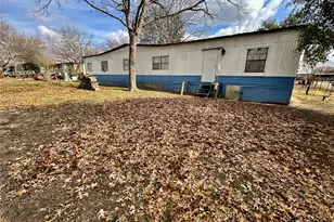 1710 Aspen St, San Marcos, TX 78666 - Photo 10