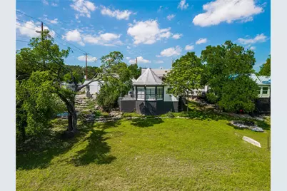 209 S Main Street, Salado, TX 76571 - Photo 22