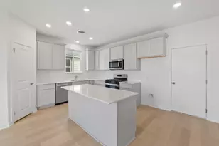 400 Sullivan Way, Elgin, TX 78621 - Photo 10