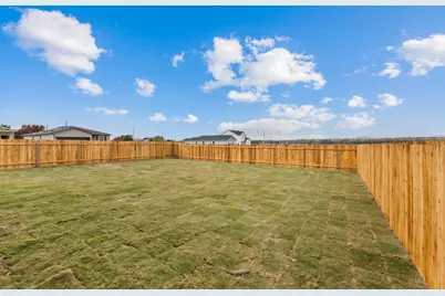 400 Sullivan Way, Elgin, TX 78621 - Photo 30