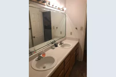 2811 Salado Street #B, Austin, TX 78705 - Photo 4