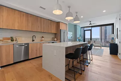 84 East Avenue #1405, Austin, TX 78701 - Photo 2
