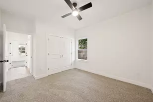 889 S Leon, Giddings, TX 78942 - Photo 26