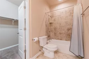 7220 Wyoming Springs Dr, Round Rock, TX 78681 - Photo 18
