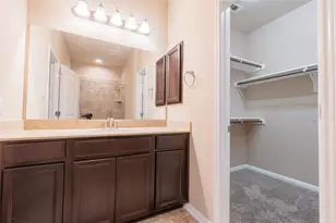 7220 Wyoming Springs Dr, Round Rock, TX 78681 - Photo 16