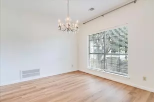 5305 Dry Wells Rd, Austin, TX 78749 - Photo 12
