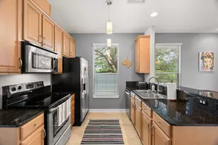13420 Lyndhurst St, Austin, TX 78729 - Photo 8