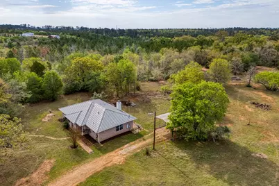 185 E Broken Tree Lane, Smithville, TX 78957 - Photo 32