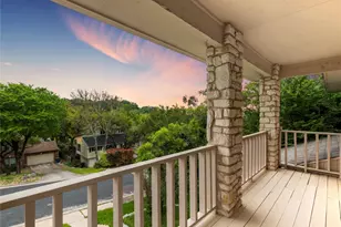 9305 Rolling Oaks Trail, Austin, TX 78750 - Photo 2