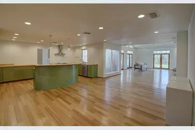 1607 S Elm Street, Georgetown, TX 78626 - Photo 4