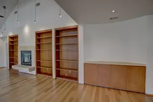 1607 S Elm St, Georgetown, TX 78626 - Photo 16