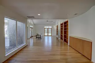 1607 S Elm St, Georgetown, TX 78626 - Photo 20