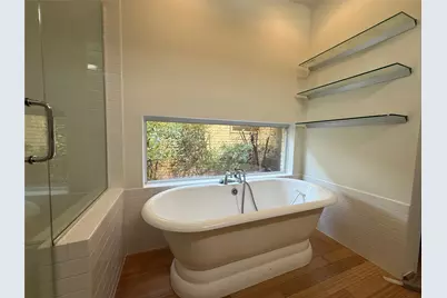 1607 S Elm Street, Georgetown, TX 78626 - Photo 6