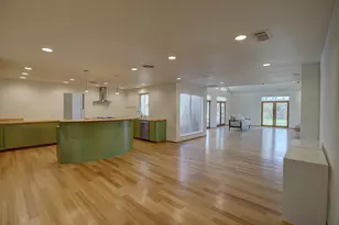1607 S Elm St, Georgetown, TX 78626 - Photo 8