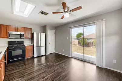 113 Mason Reed Cove, Kyle, TX 78640 - Photo 6