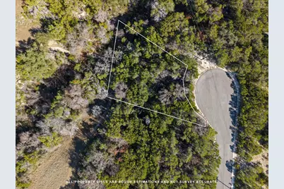 8310 Chestnut Cove, Lago Vista, TX 78645 - Photo 12