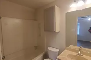 6909 Hyland Cir, Austin, TX 78744 - Photo 12