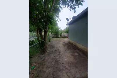 6909 Hyland Circle #A, Austin, TX 78744 - Photo 24