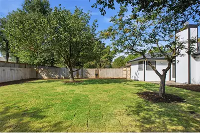 812 Honeysuckle Drive, Leander, TX 78641 - Photo 30