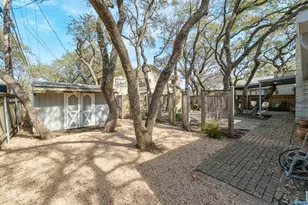 8401 Greenflint Ln, Austin, TX 78759 - Photo 22