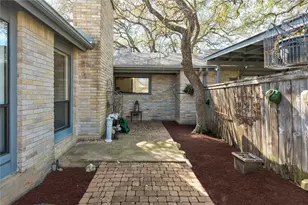 8401 Greenflint Ln, Austin, TX 78759 - Photo 36