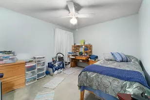 8401 Greenflint Ln, Austin, TX 78759 - Photo 14