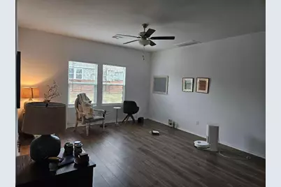 380 Mendoza, Kyle, TX 78640 - Photo 6