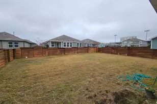 380 Mendoza, Kyle, TX 78640 - Photo 2