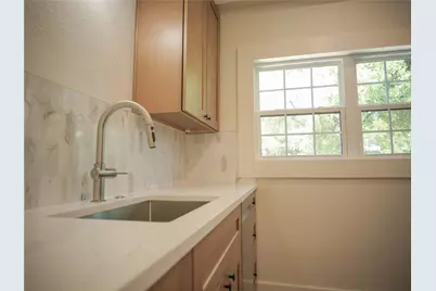 803 Oakland Ave #B, Austin, TX 78703 - Photo 6