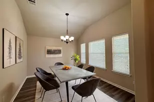 285 Amber Ash Dr, Kyle, TX 78640 - Photo 4