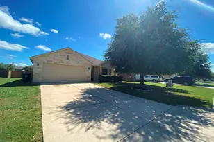 285 Amber Ash Dr, Kyle, TX 78640 - Photo 2