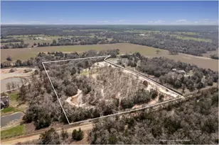 974 Co Rd 319, Rockdale, TX 76567 - Photo 1