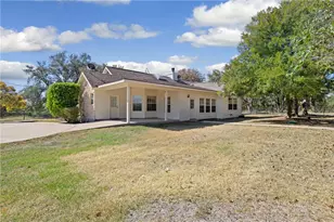 2550 Co Rd 233, Florence, TX 76527 - Photo 36