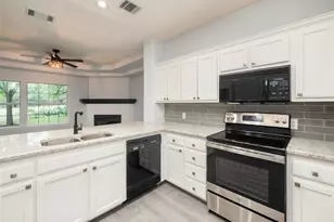 2312 MacArthur Ave, Lago Vista, TX 78645 - Photo 16