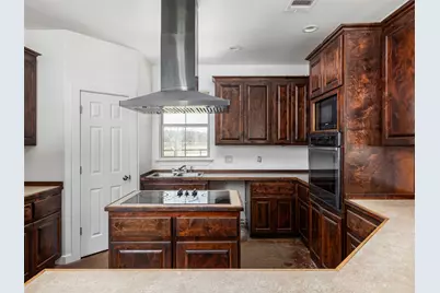 2610 Fm 3061, Thorndale, TX 76577 - Photo 16