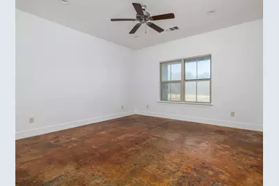 2610 Fm 3061, Thorndale, TX 76577 - Photo 20