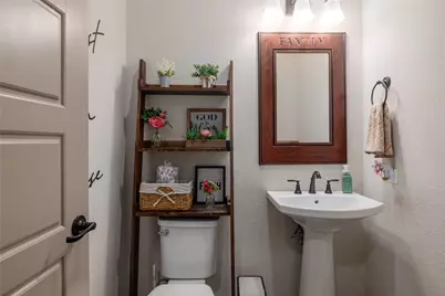 121 Esperanza Petal Pass, Liberty Hill, TX 78642 - Photo 26