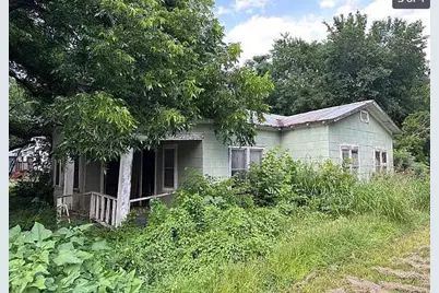 409 Lee Street, Smithville, TX 78957 - Photo 4