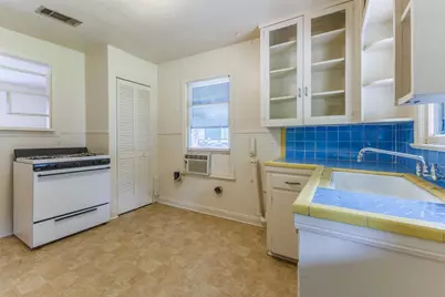 1902 Pasadena Drive, Austin, TX 78757 - Photo 4