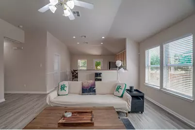 2724 Kickapoo Cavern Drive, Pflugerville, TX 78660 - Photo 8
