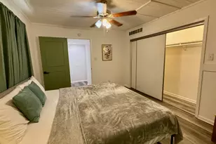 1802 University Ave, Georgetown, TX 78626 - Photo 10