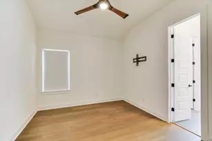 4300 Allenbrook Dr, Pflugerville, TX 78660 - Photo 32