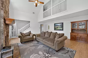 153 Ironstone Rd, Smithville, TX 78957 - Photo 8