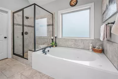 9600 Shadow Creek Trail, Bryan, TX 77808 - Photo 18