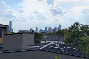 2204 E 13th St, Austin, TX 78702 - Photo 4