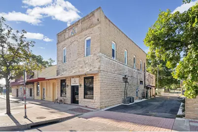 107 W Center Street, Kyle, TX 78640 - Photo 1